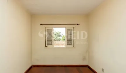 Sobrado á Venda no Campo Belo com 112m², 2 quartos, 2 vagas.