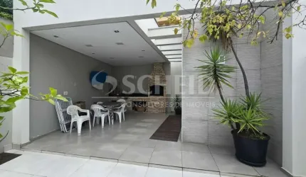 Casa à venda no Jd. Umuarama - Churrasqueira reformada!!!!