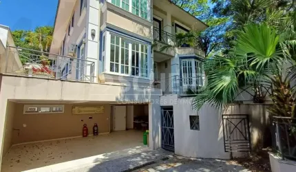 Exclusivo Imóvel de Alto Padrão no Jardim Marajoara  490m²