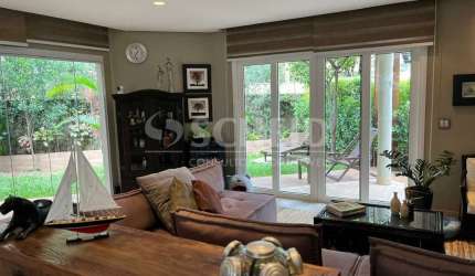 Casa em condominio fechado à venda no Brooklin. 4 quartos (2 suítes). 2 vagas