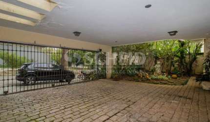 Jardim Marajoara Casa Térrea em topografia alta e arborizada Jardim Marajoara !