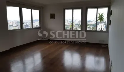 Apartamento em andar alto com 4 suítes e vista para o Golf Club