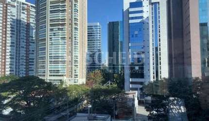 Sala Comercial à Venda no Brooklin  146m²