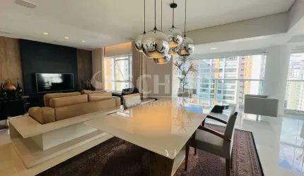 Apartamento espaçoso de 185m² no coração do Campo Belo!