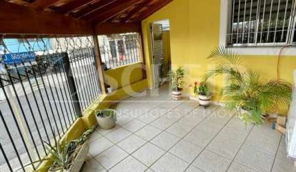 Sobrado com 3 Quartos e 2 banheiros à Venda, 106 m² por R$ 720.000 no campo grande.