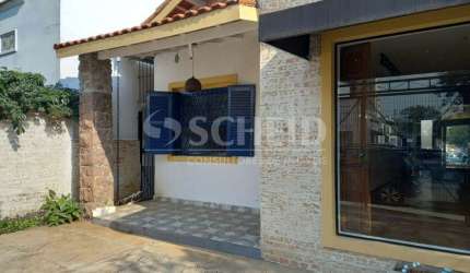 Casa terrea locação, 3 dormitórios, 2 banheiros, 4 vagas, Chácara Santo Antonio