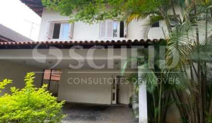 CASA ESPETACULAR EM LOCAL NOBRE DO MORUMI / JARDIM GUEDALA
