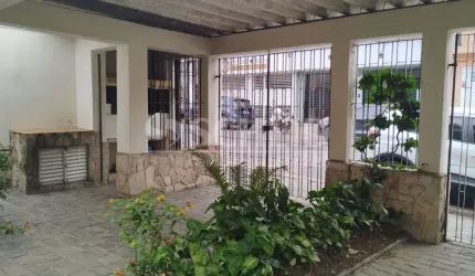 CASA TRES QUARTOS NA GRANJA JULIETA.  OPORTUNIDADE !!!