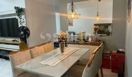 Condomínio Marfim - 85m² com 3 Dormitórios, sendo 1 Suíte - 2 Vagas