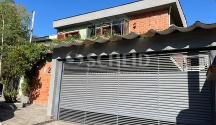 Casa de Vila à Venda na Granja Julieta com 250m², 5 dormitórios (2 suítes) e 4 vagas