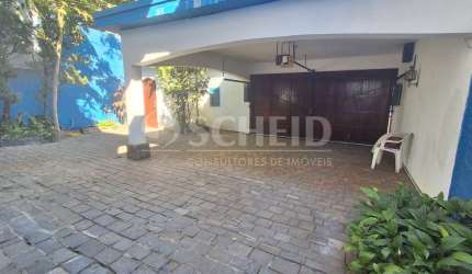 Casa à Venda no Brooklin com 444m², 4 dormitórios (3 suítes) e 4 vagas