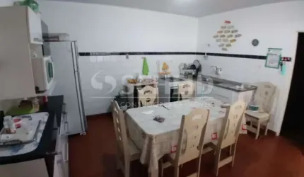 Casa para venda - 4 quartos - 1 vaga - Jardim Marajoara
