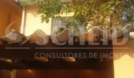 ACEITO PERMUTA!!! sobrado de Vila com ótima localização.