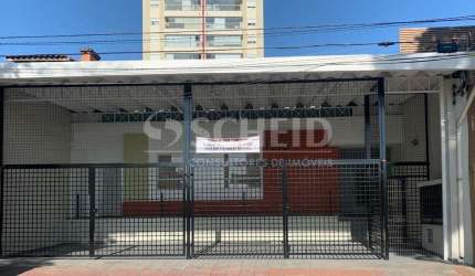 Casa comercial para aluguel no Campo Belo