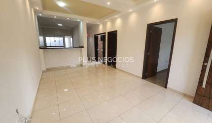 Casa térrea à venda no Condomínio Horto Florestal III, Sorocaba: 3 dormitórios, suíte e amplo quint