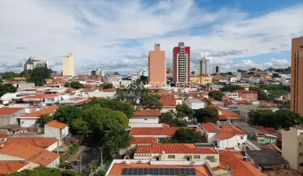 Apartamento de 2 Dormitórios, 1 Suíte e 65m² de Área Útil à Venda no Edifício Amazonas – Conforto e