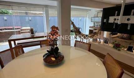 Casa no Condominio Villa Campolim à venda, com 3 suítes na rua mais valorizada de Sorocaba-SP..