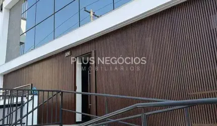 Linda e elegante casa comercial em Localização Privilegiada Próxima às Principais Avenidas de Soroc