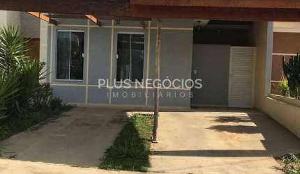 Excelente Casa à Venda no Condomínio Horto Florestal II - Conforto, Segurança e Lazer para Sua Famí