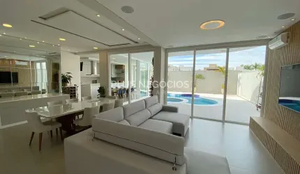 Sobrado de Alto Padrão no Alphaville Nova Esplanada 3 – 5 Suítes, Piscina, Acabamentos de Luxo – Es