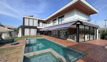 Casa de Alto Padrão à Venda no Condomínio Fazenda Imperial em Sorocaba – 4 Suítes, 776m² Construído
