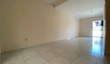 Sobrado geminado com 2 dormitórios no Jarivatuba