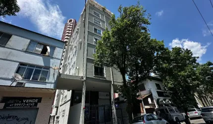 Oportunidade ùnica! Apartamento amplo à venda no Centro de Joinville-SC