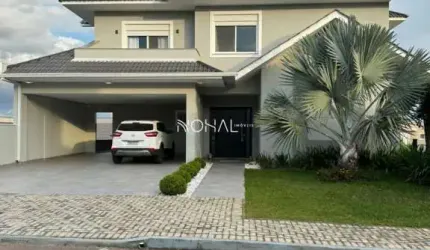 Residência de Alto luxo construída com acabamento em altíssimo padrão