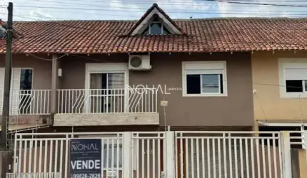 Casa semi mobiliada a venda com 3 quartos e 1 suíte - Estrela