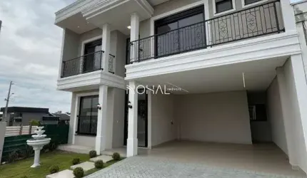 Residência estilo Neoclássico a venda com 4 quartos sendo 3 suítes no Ecoville