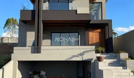 Residência a venda com 3 quartos sendo 3 suítes no Residencial Blumengarten
