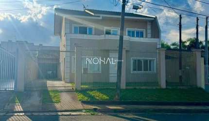 Casa Semi Mobiliada a venda com 3 quartos sendo 1 suíte com sacada em Uvaranas