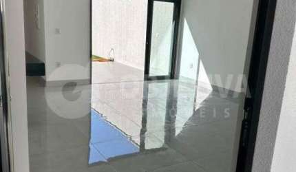 Belíssima casa no Bairro Laranjeiras gsp Life em Uberlândia disponível para compra