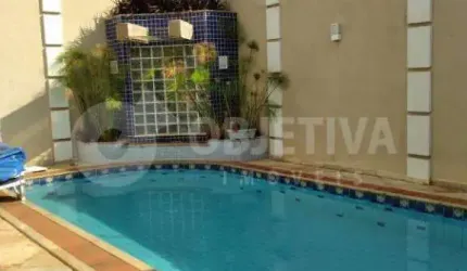 Belíssima casa a venda no Bairro Tibery em Uberlândia