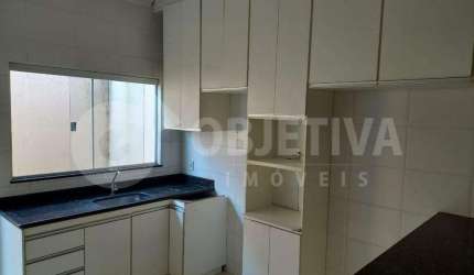 Casa à venda, 2 quartos, 1 suíte, 1 vaga, JARDIM HOLANDA - UBERLANDIA/MG