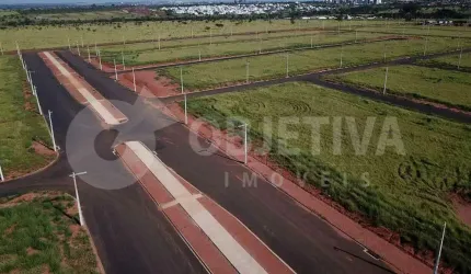 Terreno à venda, LARANJEIRAS - UBERLANDIA/MG