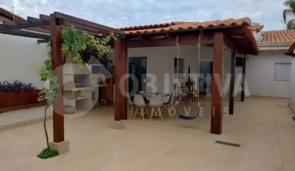 Casa no Karaiba região sul de Uberlândia com amplos 180 metros quadrados disponível para aluguel
