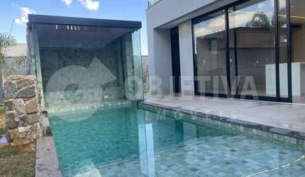 Casa em Condomínio à venda, 4 quartos, 4 suítes, 4 vagas, Alphaville 1 - UBERLANDIA/MG