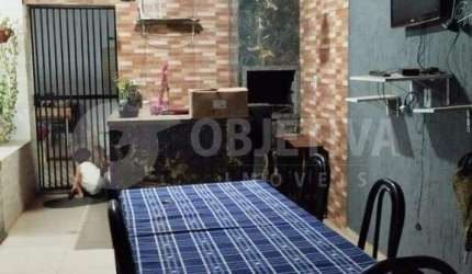 Casa à venda, 5 quartos, 1 suíte, 4 vagas, GUARANI - UBERLANDIA/MG