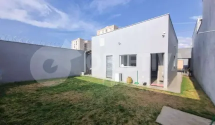 Casa à venda, 3 quartos, 1 suíte, 3 vagas, JARDIM INCONFIDENCIA - UBERLANDIA/MG