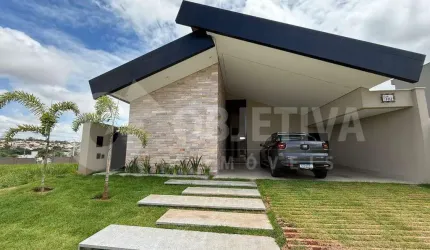 Casa em Condomínio à venda, 3 quartos, 2 suítes, 4 vagas, Tamboré Uberlândia - UBERLANDIA/MG