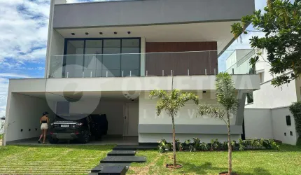 Casa em Condomínio à venda, 4 quartos, 2 suítes, 4 vagas, Alphaville 1 - UBERLANDIA/MG