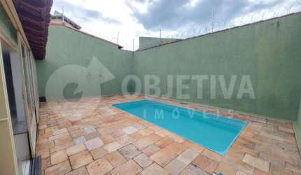 Casa à venda, 3 quartos, 1 suíte, 7 vagas, NOSSA SENHORA DAS GRACAS - UBERLANDIA/MG