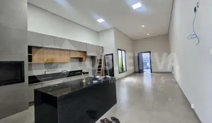 Belíssima casa nova de alto padrão no espetacular bairro planejado Quinta Alto Umuarama com excelente localização disponível para aluguel