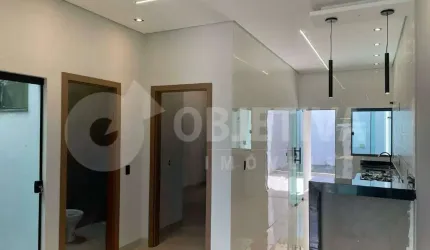 Casa à venda, 2 quartos, 1 suíte, 2 vagas, JARDIM HOLANDA - UBERLANDIA/MG