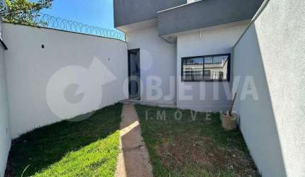 Casa à venda, 3 quartos, 1 suíte, 2 vagas, QUINTA ALTO UMUARAMA - UBERLANDIA/MG