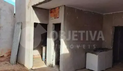Casa à venda, 3 quartos, 1 suíte, 2 vagas, JARDIM HOLANDA - UBERLANDIA/MG
