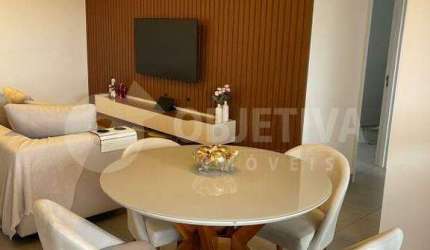 Maravilhoso apartamento mobiliado no setor sul de Uberlandia disponível para aluguel
