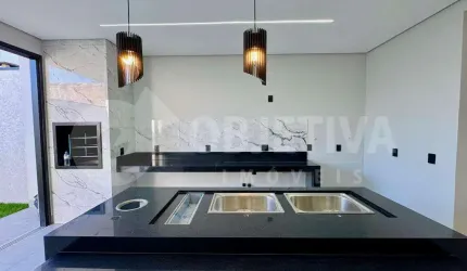 Casa à venda, 3 quartos, 3 suítes, 3 vagas, GRANADA - UBERLANDIA/MG