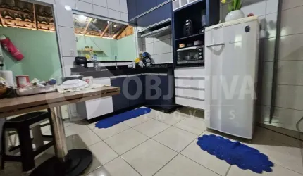 Casa para aluguel, 2 quartos, 1 suíte, 1 vaga, NOVO MUNDO - UBERLANDIA/MG